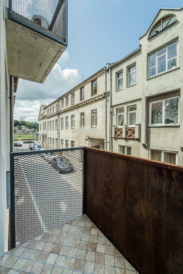 Brand New Studio In Old Town By Hostlovers Kaunas Exterior photo